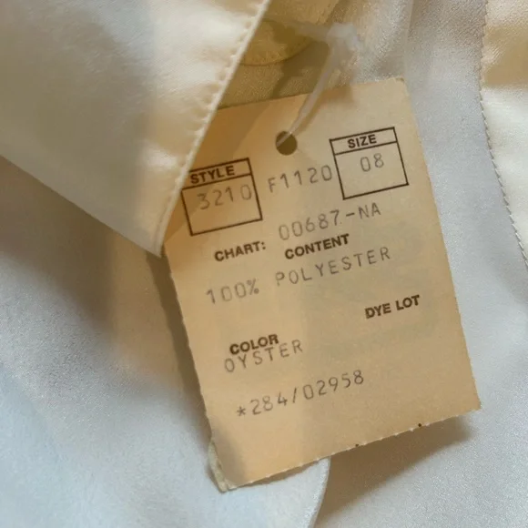 Vintage St. John Blouse Designed by Marie Gray Top New Size 8 - Picture 8 of 8